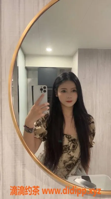 广州楼凤-番禺媚瑶瑶，嫩妹600元体验