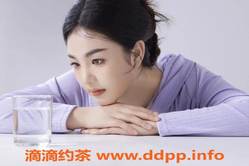 杭州楼凤-上城区小琴，温柔可心的性感陪伴