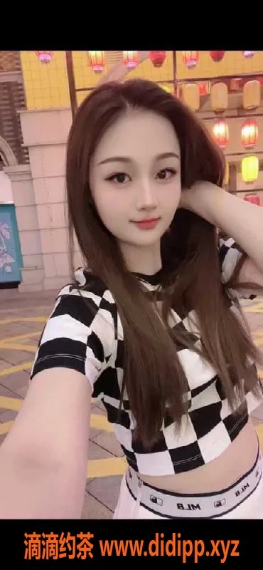 深圳楼凤资源信息,深圳龙华新人沫沫，168cm 36D 美女等你来！