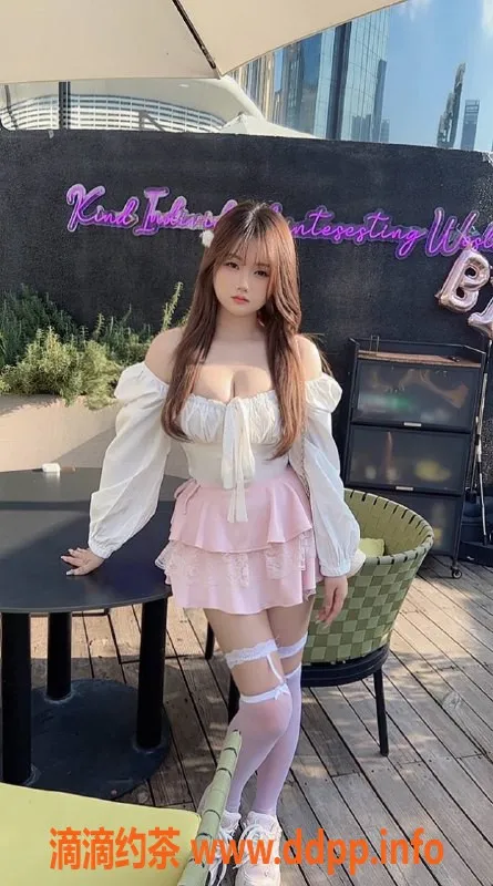 上海楼凤资源信息,普陀小鹿 163cm C罩杯 1200P起