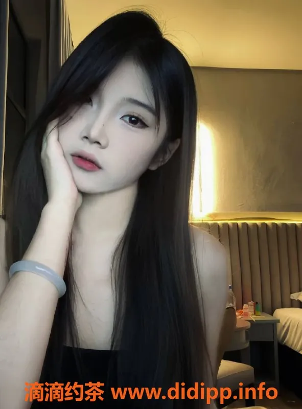 深圳楼凤-深圳龙华思思，165cm92斤，千元档超值服务