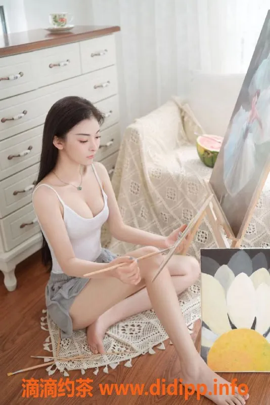 杭州楼凤-拱墅区景甜 21岁 167cm 47kg 1200元起