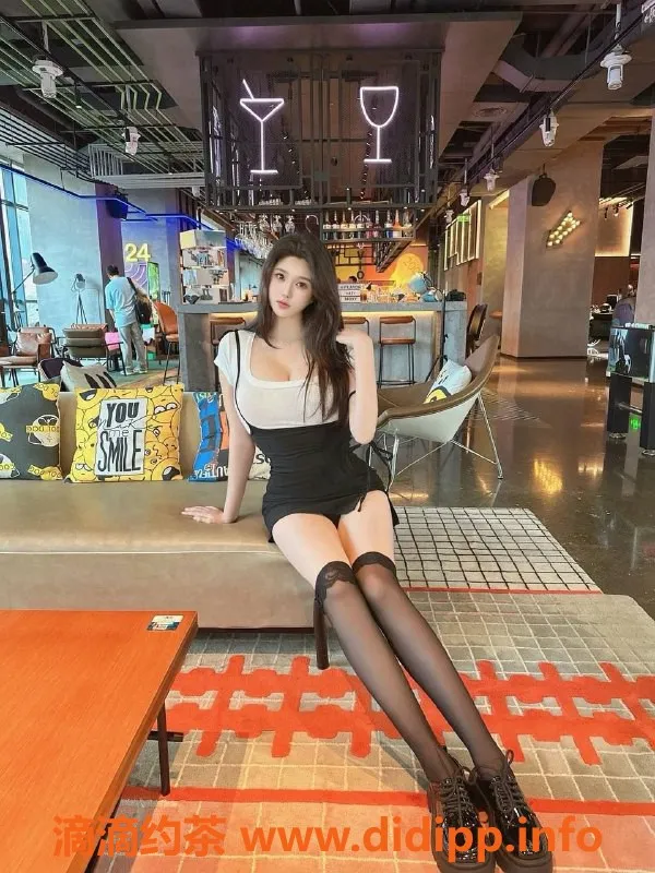 深圳楼凤-南山希希，休息中，超高人气接单中！