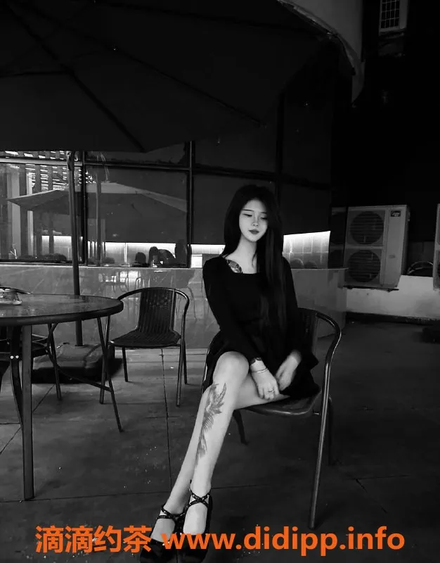 深圳楼凤-宝安奈奈，998元视频验证小姐，尽享贴心服务