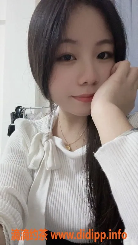 深圳楼凤-南山荷荷，热情服务等你来体验！