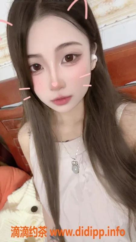 广州楼凤-白云嫩妹小雅，700p大胸诱惑