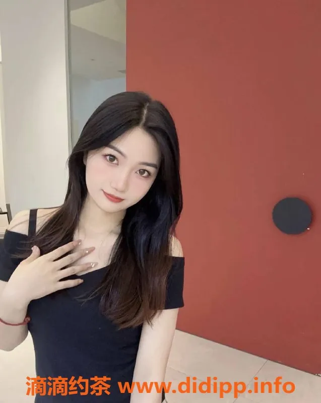 深圳楼凤-光明圆圆，158cm B罩杯，600起价，优质服务