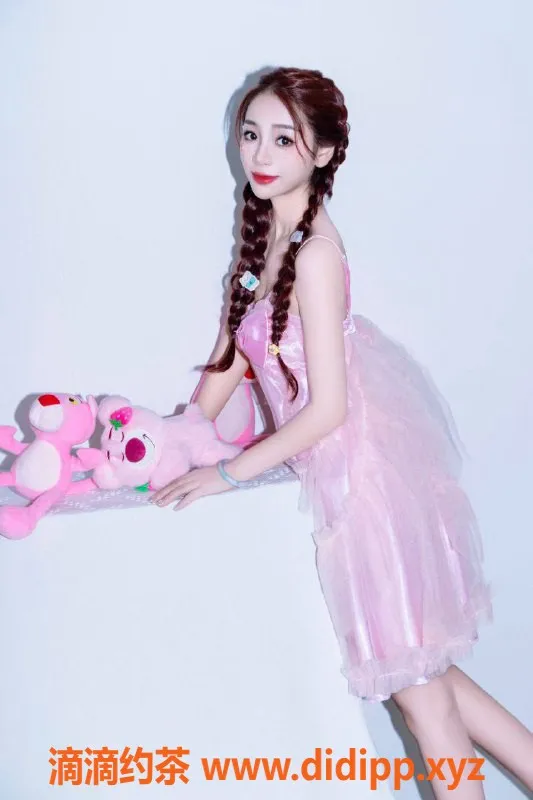 深圳楼凤-龙华艾米，视频验证，598元一小时服务