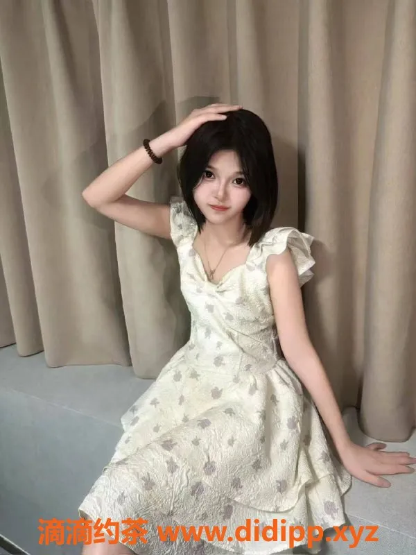 广州楼凤-海珠嫩妹小瑶，700p超值服务等你来享