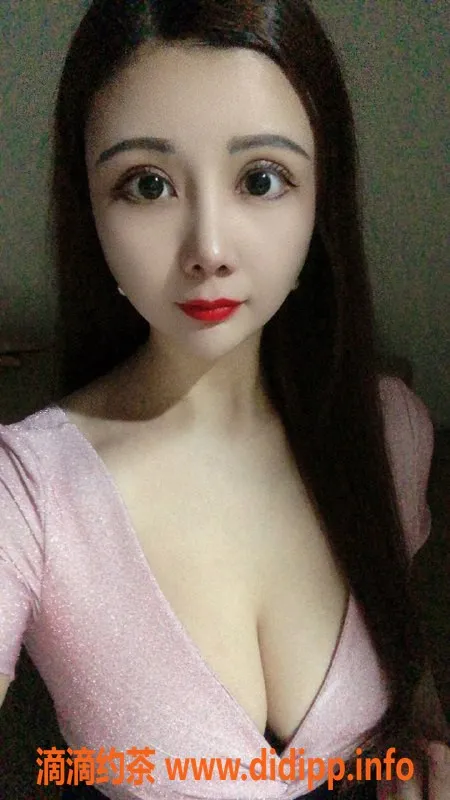 广州楼凤-白云金沙洲丽娅，700水费，御姐长腿大胸！