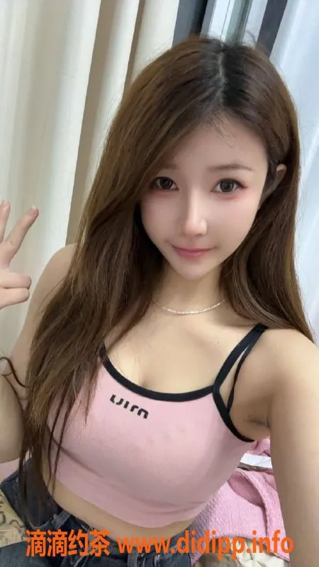 广州楼凤-天河嫩妹甜甜，700元视频验证服务