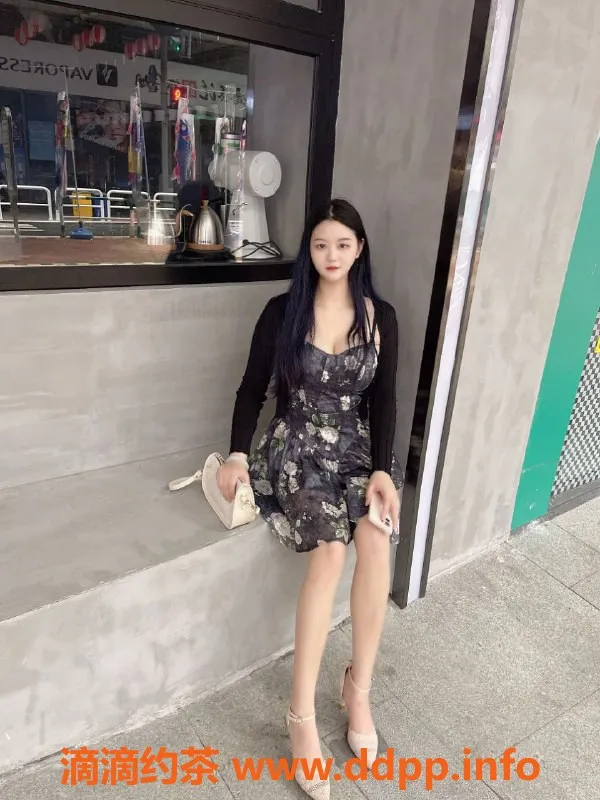 杭州上门服务资源信息,苏苏 21岁 165cm丰满妹子 价格1000p起