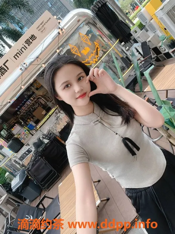 广州楼凤-白云金沙洲菲菲，夜课舌吻服务，600元起