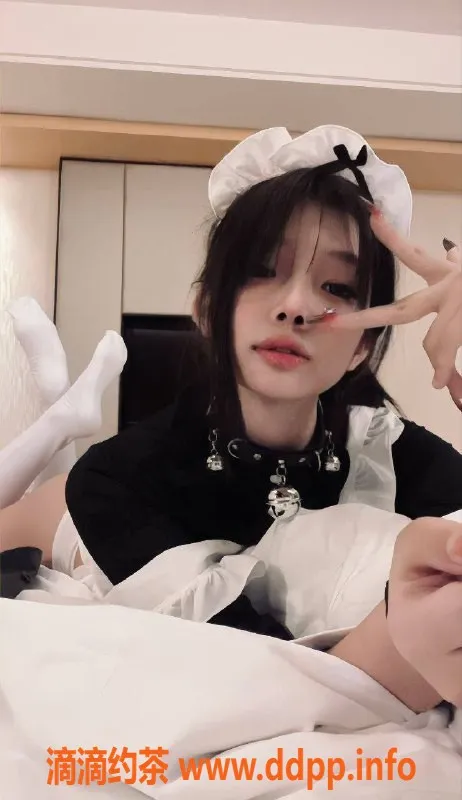 广州楼凤-天河嫩妹小狸，水费2200p，舌吻服务等你体验！