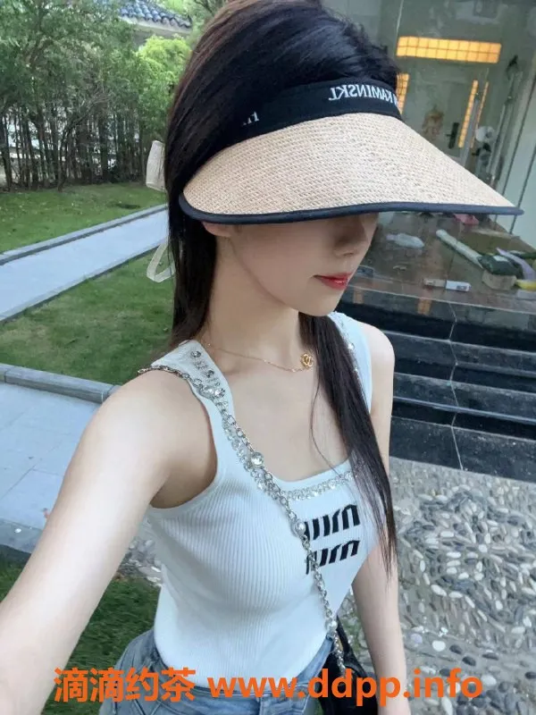 上海楼凤-普陀小榴莲特惠，1200元降至1000元！