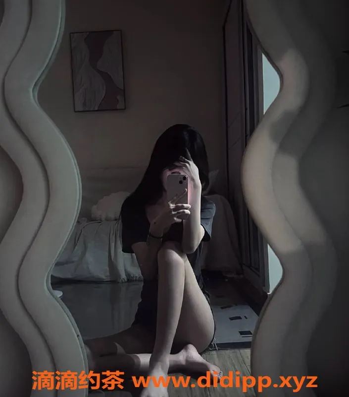 广州楼凤资源信息,番禺嫩妹夭九，900元上门服务