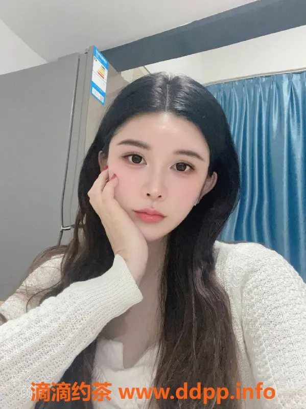 广州楼凤-番禺可乐，人妻美颜，600元一次服务