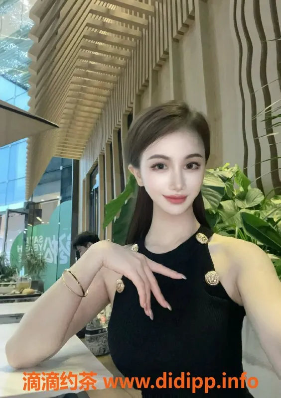 深圳楼凤-深圳南山蜜儿，24岁165cm，95斤千元档服务