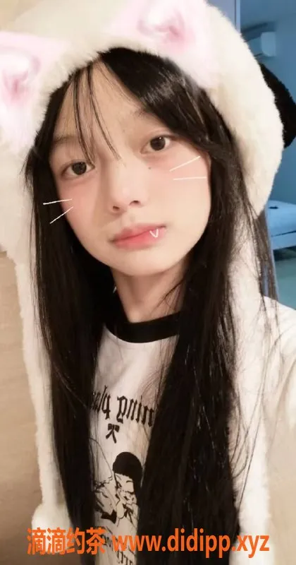 成都楼凤-成都小小16岁嫩妹，身高165，服务优质