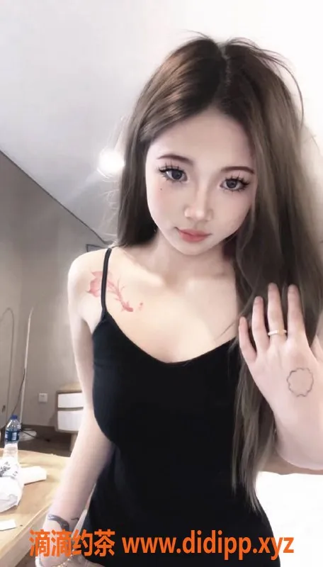 成都楼凤-成都新人小文，18岁巨乳嫩妹，600元一次服务