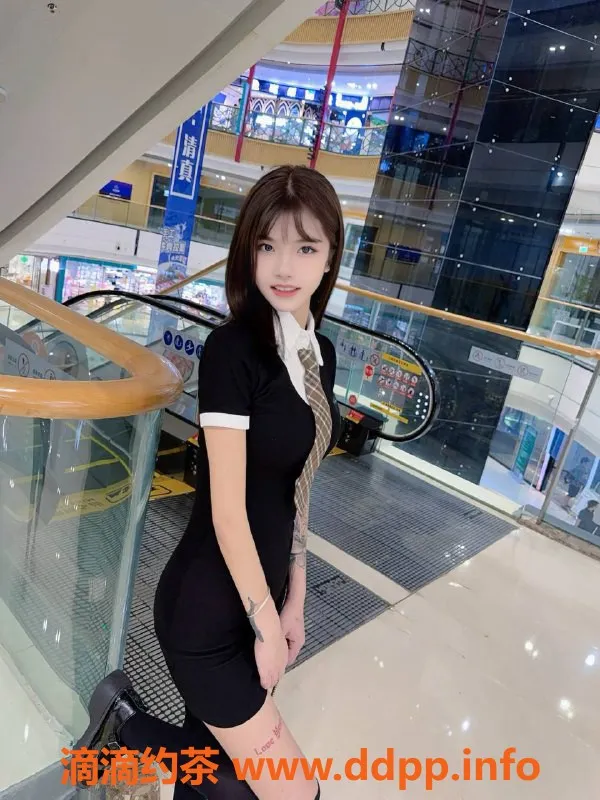 广州楼凤-天河嫩妹西西，1900pp舌吻长腿服务