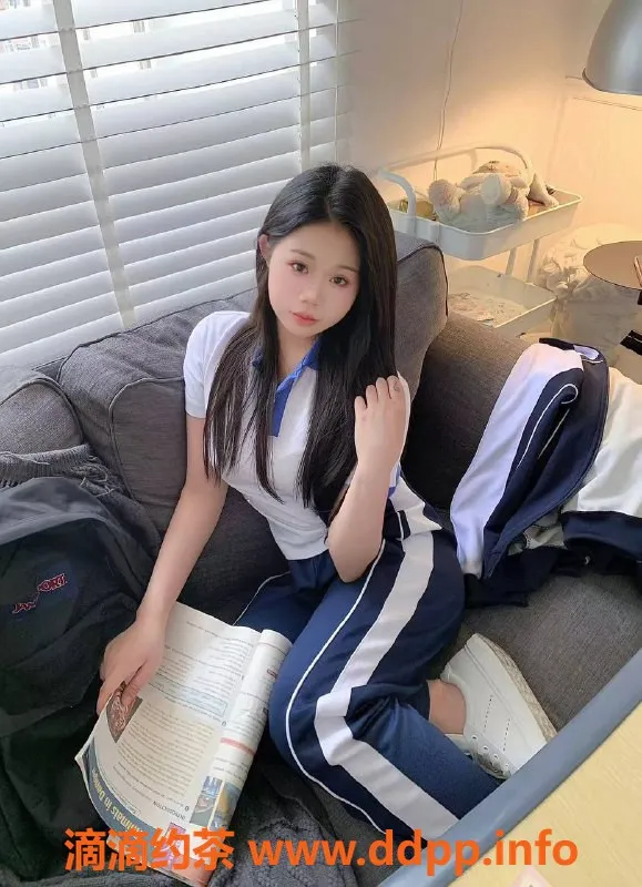 深圳楼凤-深圳南山20岁甜甜，100斤162C，舌吻服务超赞！