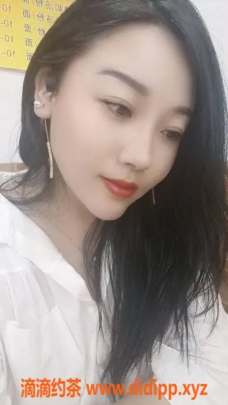 广州楼凤-番禺东儿：少妇大胸，水费500p