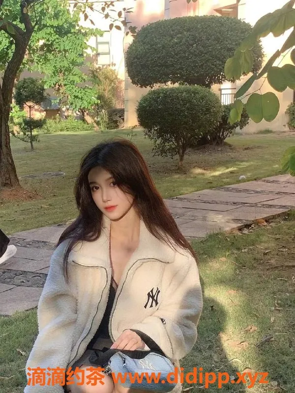 杭州楼凤-小财迷 162cm/42kg 清新可爱，独特服务体验