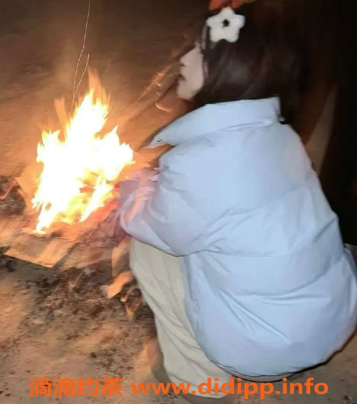 上海楼凤资源信息,徐汇Yoki福利拍卖，原价1000降至500P