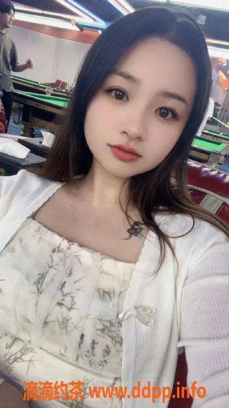 广州楼凤-天河嫩妹苏苏，视频验证800元/1次