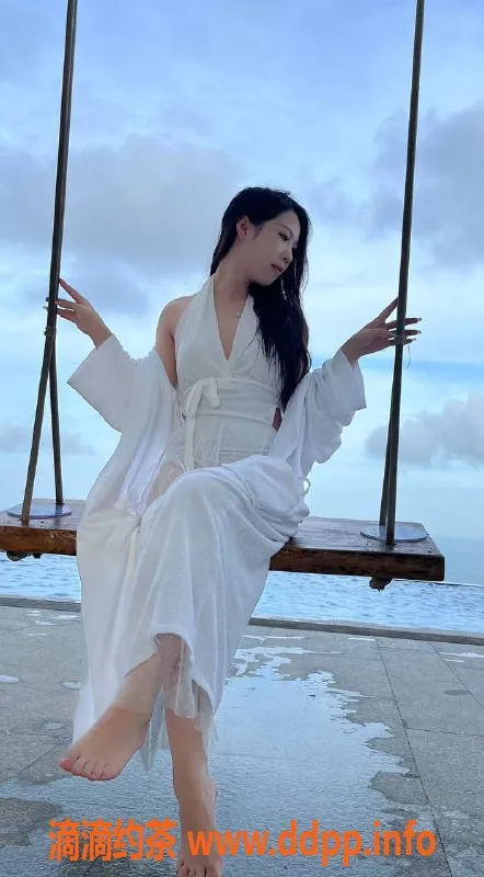 深圳楼凤-龙华千语 手机预约160cm B罩杯