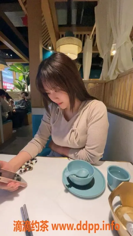 深圳楼凤资源信息,南山安冉，168cm B罩杯，800元起，真实体验！