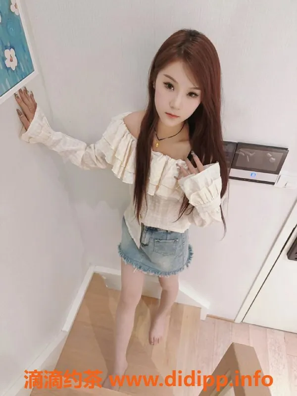 杭州楼凤-关晓柔19岁模特，身高170体验初恋般激情
