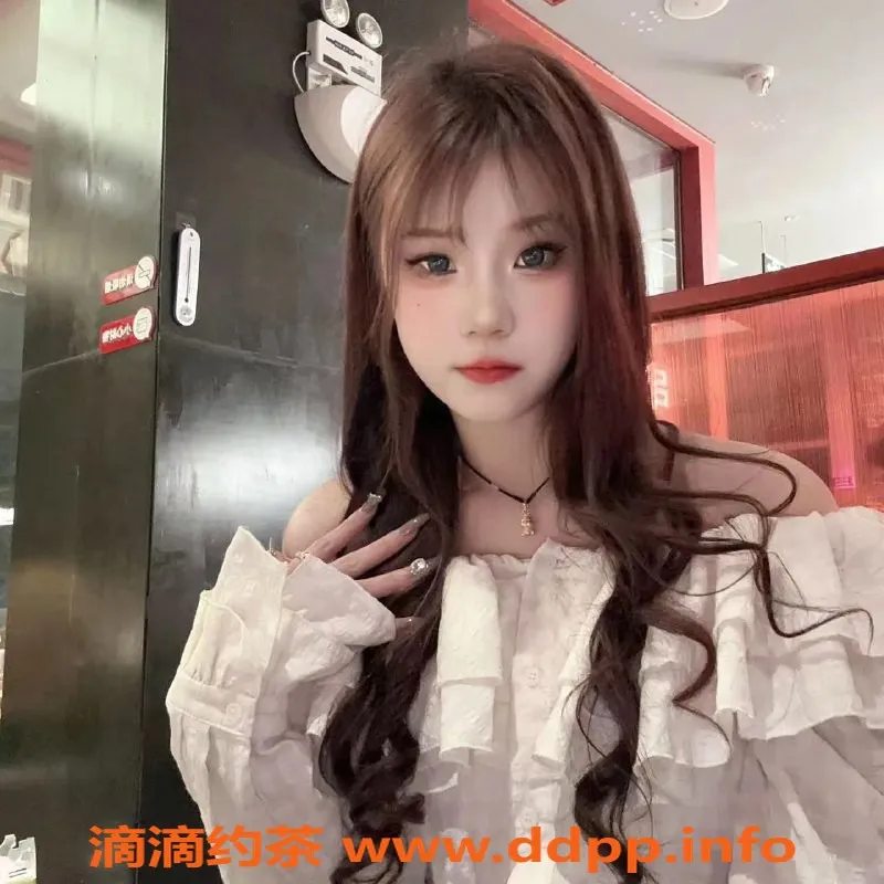 杭州楼凤-关晓柔19岁模特，身高170体验初恋般激情