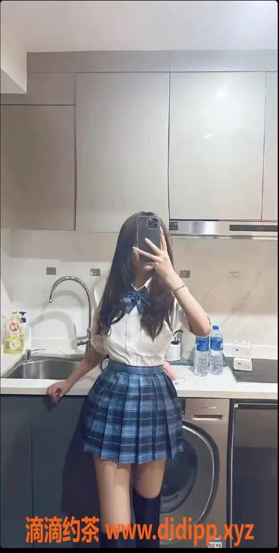 深圳楼凤-深圳福田小馒头，舌吻体验仅需1000元