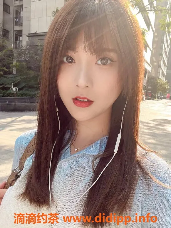 深圳楼凤资源信息,南山fafa，900p超值体验，私聊预定！