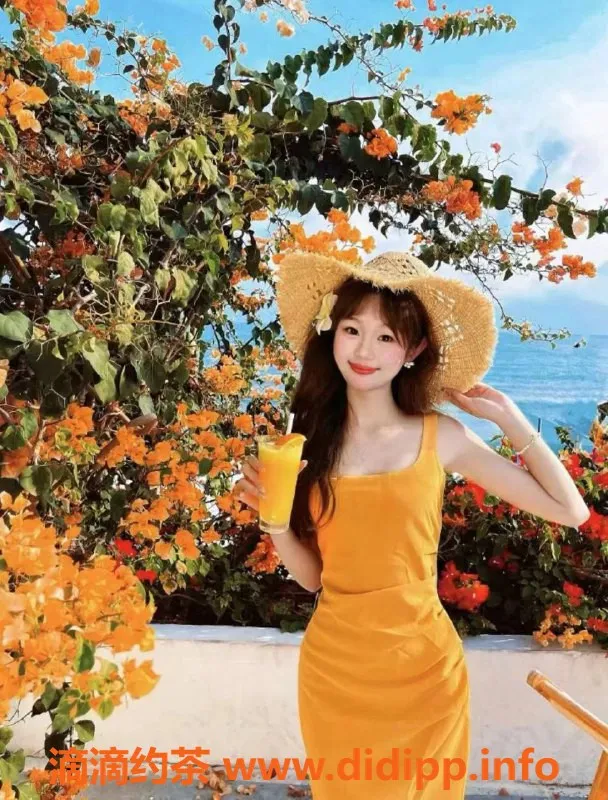 深圳楼凤-福田小雨，165cm，47kg，千元档