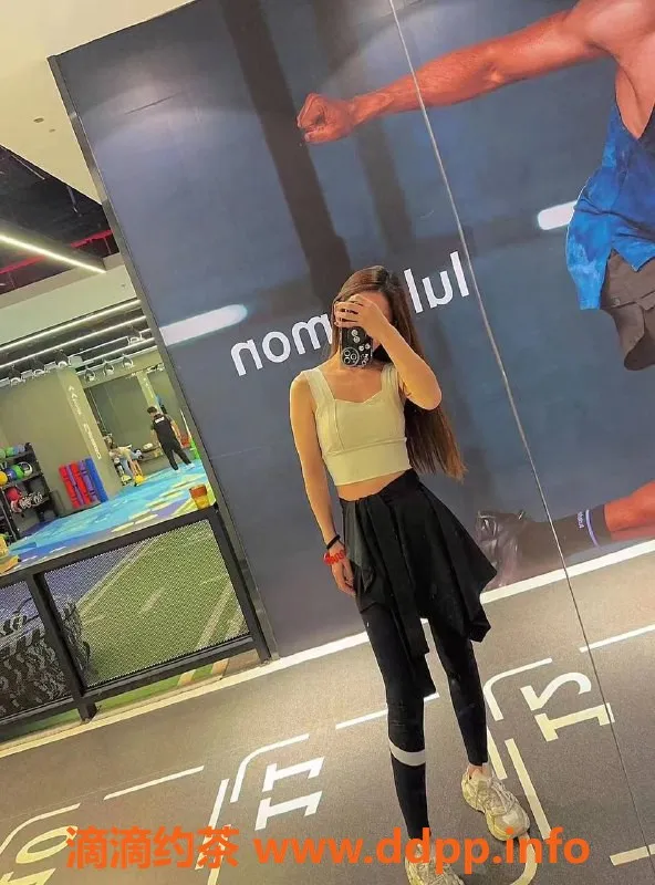 杭州上门服务资源信息,滨江区小小怪老师 168cm 94斤 价格亲民