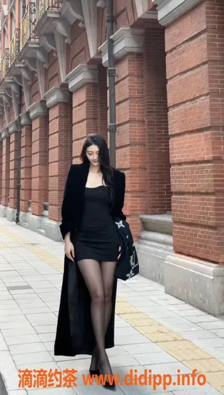 深圳楼凤-深圳南山美鑫老师，174长腿，1200元起