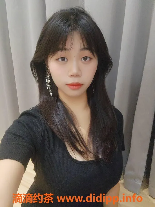 长沙楼凤-雨花区小婷，20岁163cm，48kg嫩妹