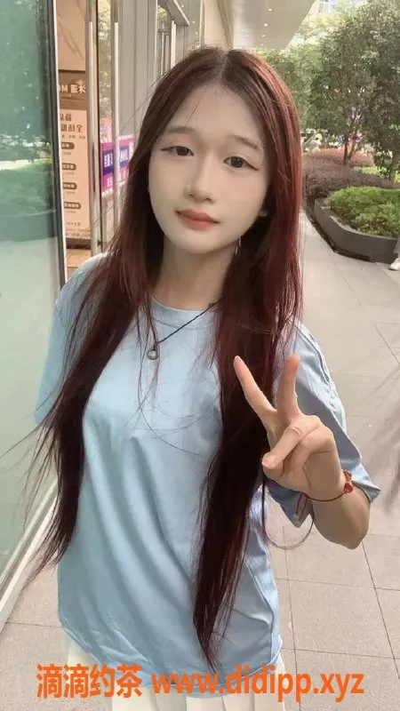 广州楼凤-天河嫩妹贝贝，哇塞只要600元！