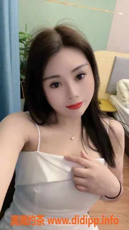 杭州楼凤-拱墅区晓晓 27岁163cm 98斤 37C 性价比超高