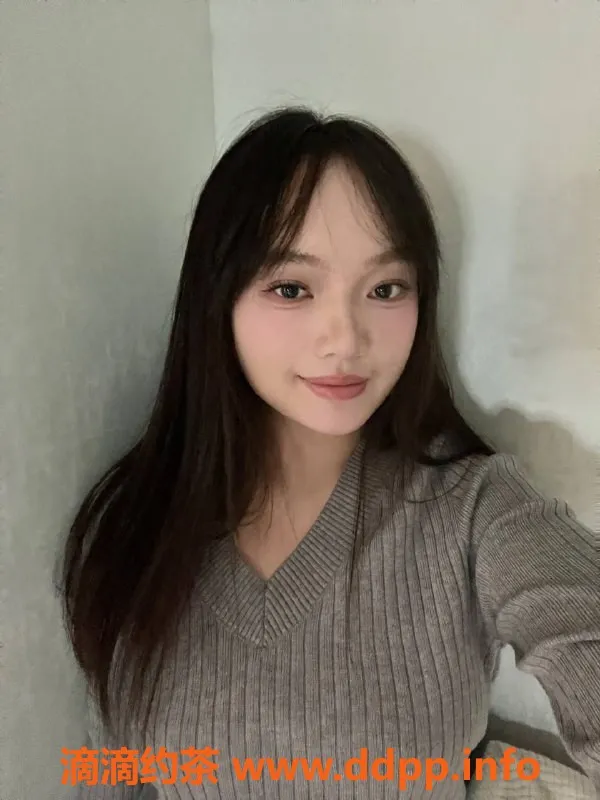 广州楼凤-番禺清晨御姐，舌吻服务，600元起