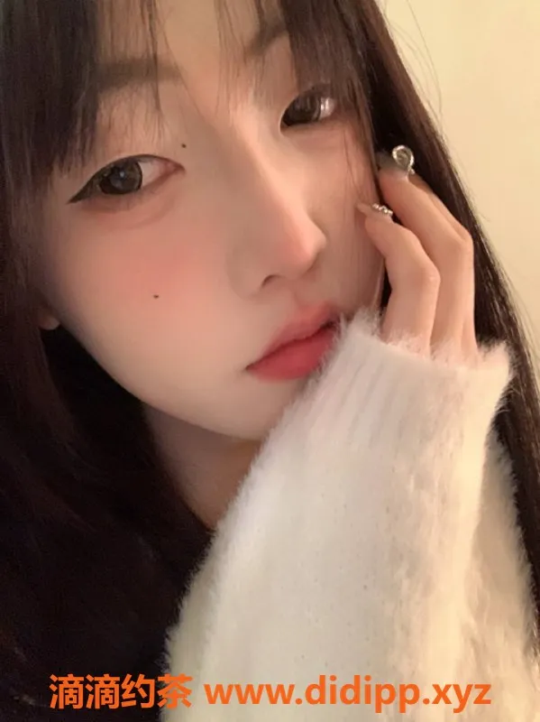 深圳楼凤-深圳福田嫩妹软软，18岁160b，1200元起