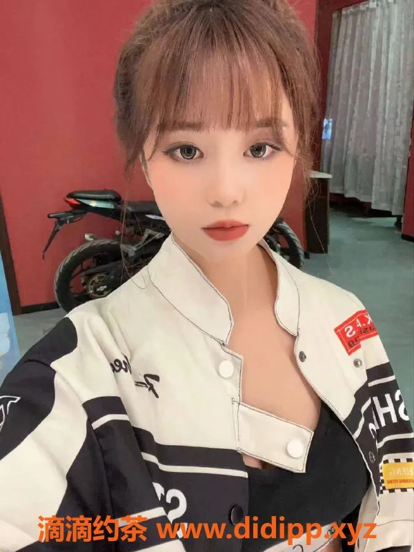 杭州楼凤-上城萱儿 23岁大学生 陪浴69不限次