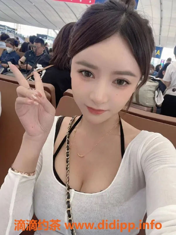 杭州上门服务-美娜🔥165身高 优质服务 1500元/50分钟