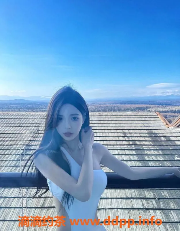 杭州楼凤-横店小明星棒棒糖回归，99年极品御姐168cm，50kg！