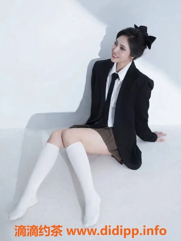 深圳楼凤资源信息,龙华苏珊，162cm B罩杯，900P起