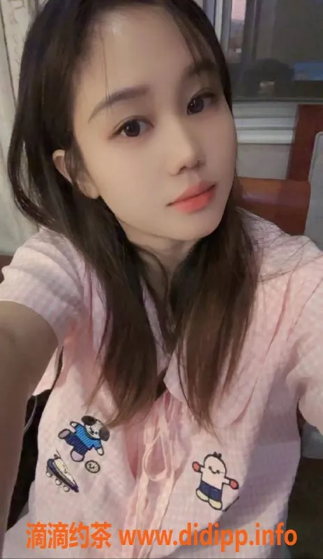 深圳楼凤资源信息,福田甜馨，156cm D罩杯，价格900P起