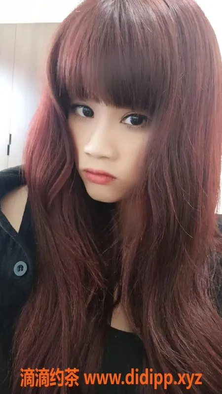 杭州楼凤-苗苗，27岁，165cm，108斤，38E诱惑服务